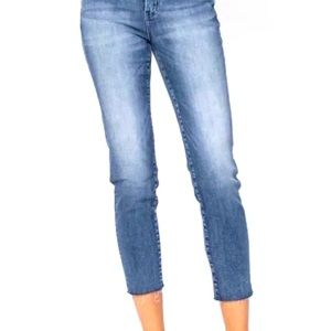 judy blue raw hem relaxed fit jeans style: karie. Size 13 (31)